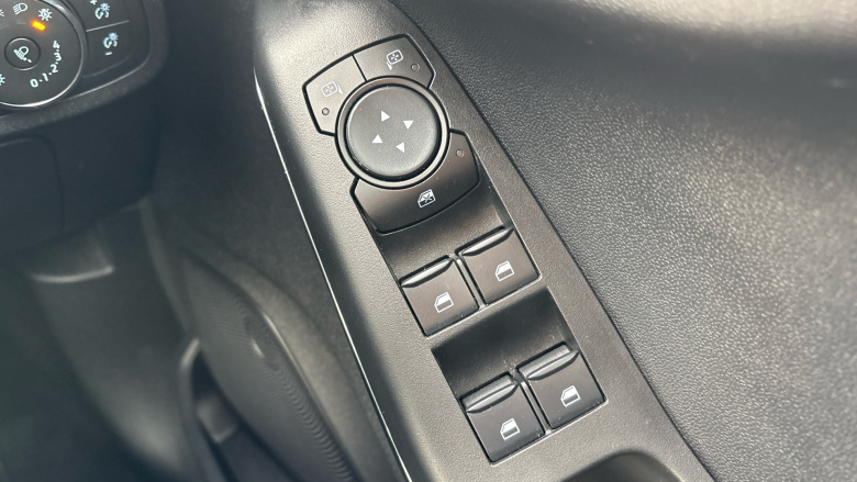 Ford Fiesta 1.0 EcoBoost Hybrid mHEV 125 ST-Line Edition 5dr Petrol Hatchback